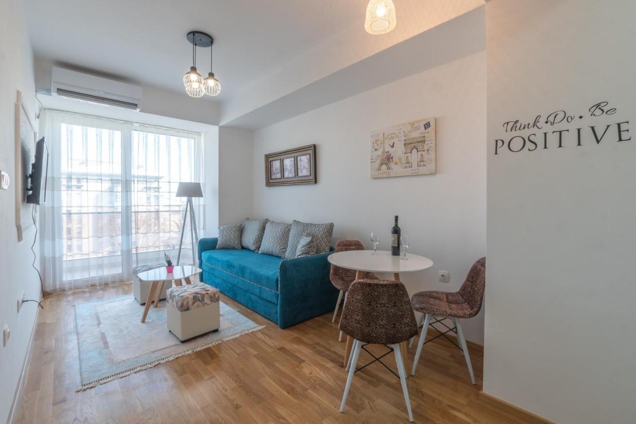 Modern ǀ 1 Bedroom ǀ Wifi Skopje Esterno foto
