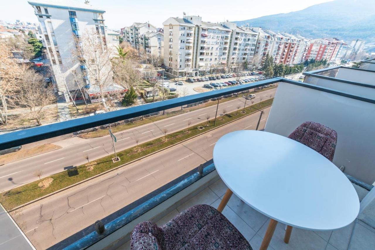 Modern ǀ 1 Bedroom ǀ Wifi Skopje Esterno foto