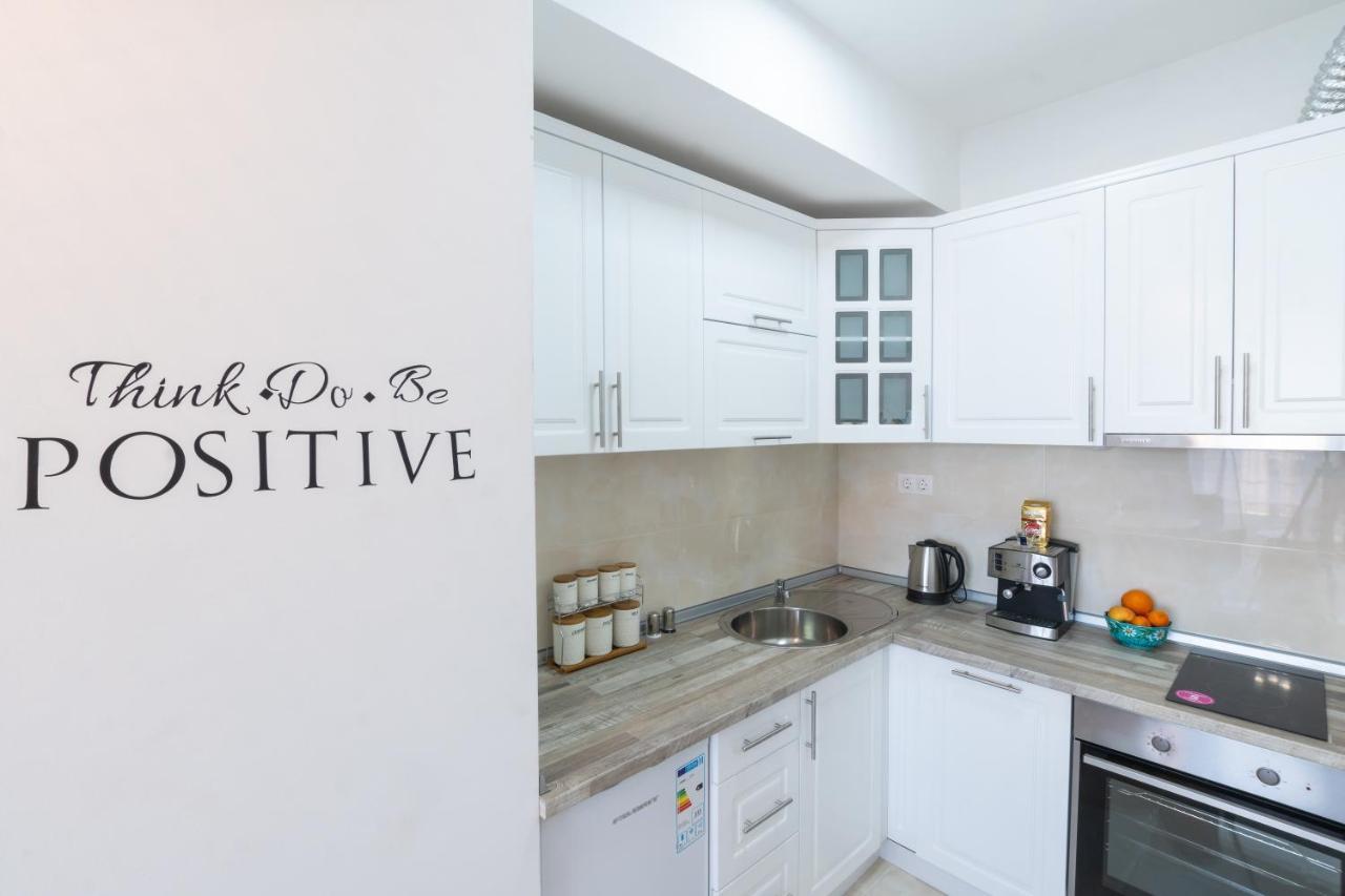 Modern ǀ 1 Bedroom ǀ Wifi Skopje Esterno foto